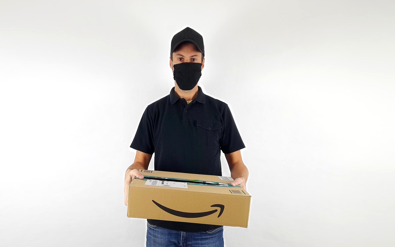 delivery, man, parcel, package, transport, amazon, box, cardboard, delivery, amazon, amazon, amazon, amazon, amazon